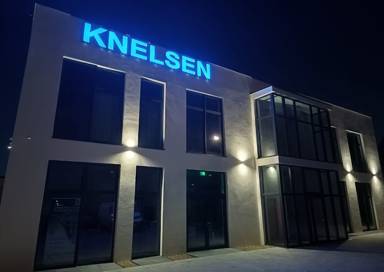 Knelsen