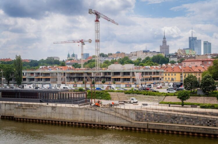 nowy budynek Uniwersytetu Warszawskiego